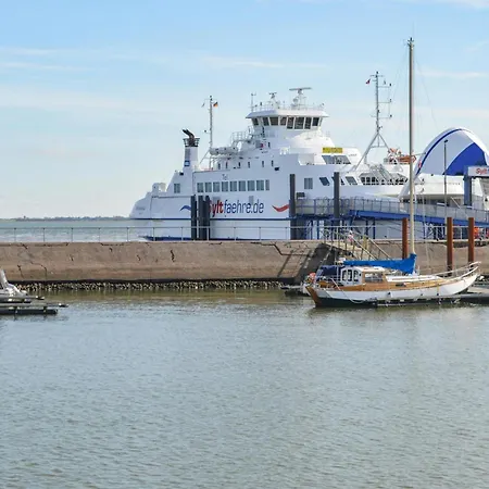 Nyaraló Julianehab Romo Vi *