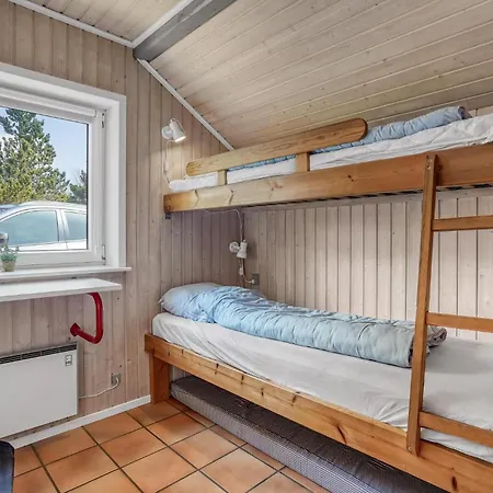 Julianehab Romo Vi *